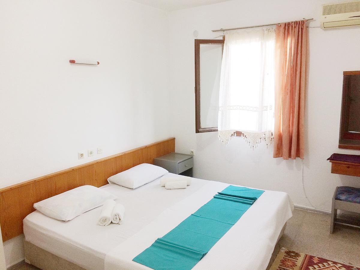 Parmis Rooms Çeşme エクステリア 写真