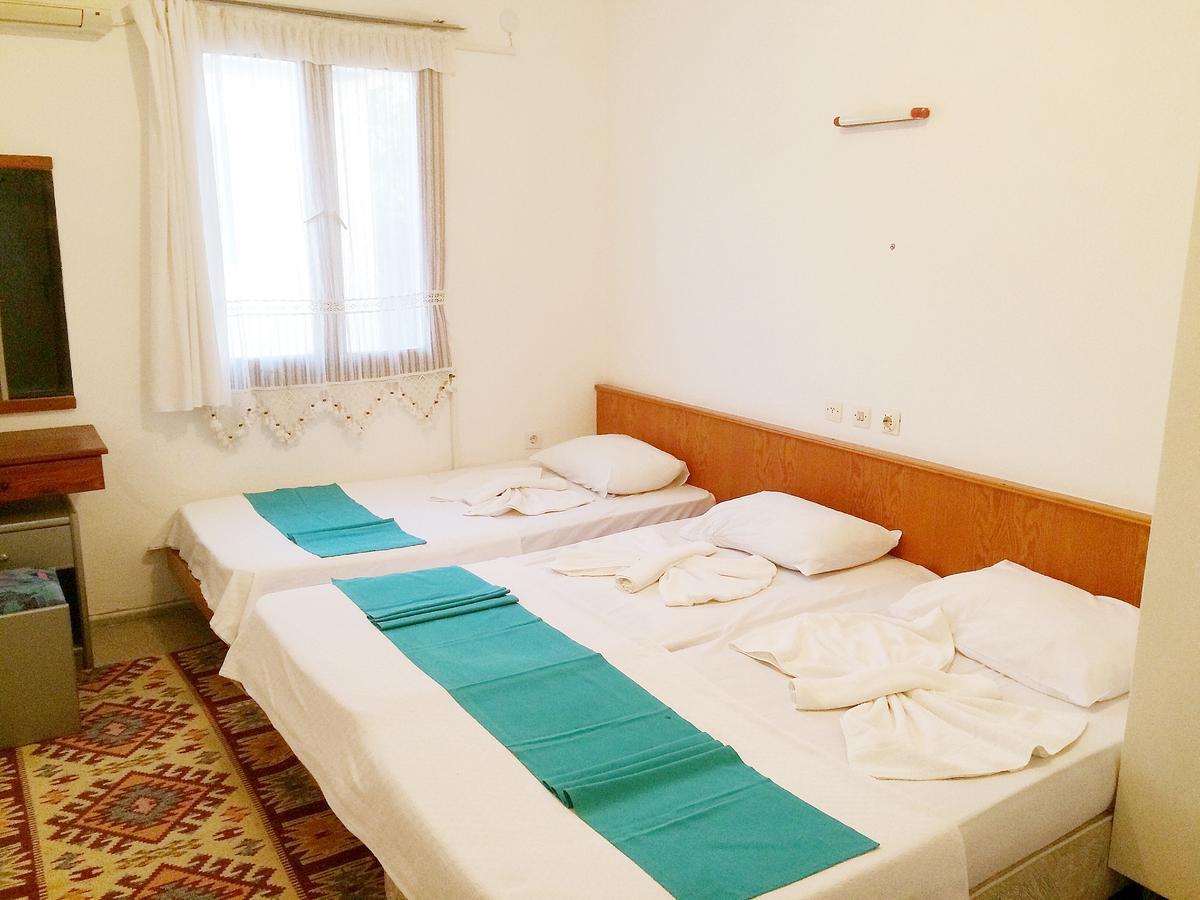 Parmis Rooms Çeşme エクステリア 写真