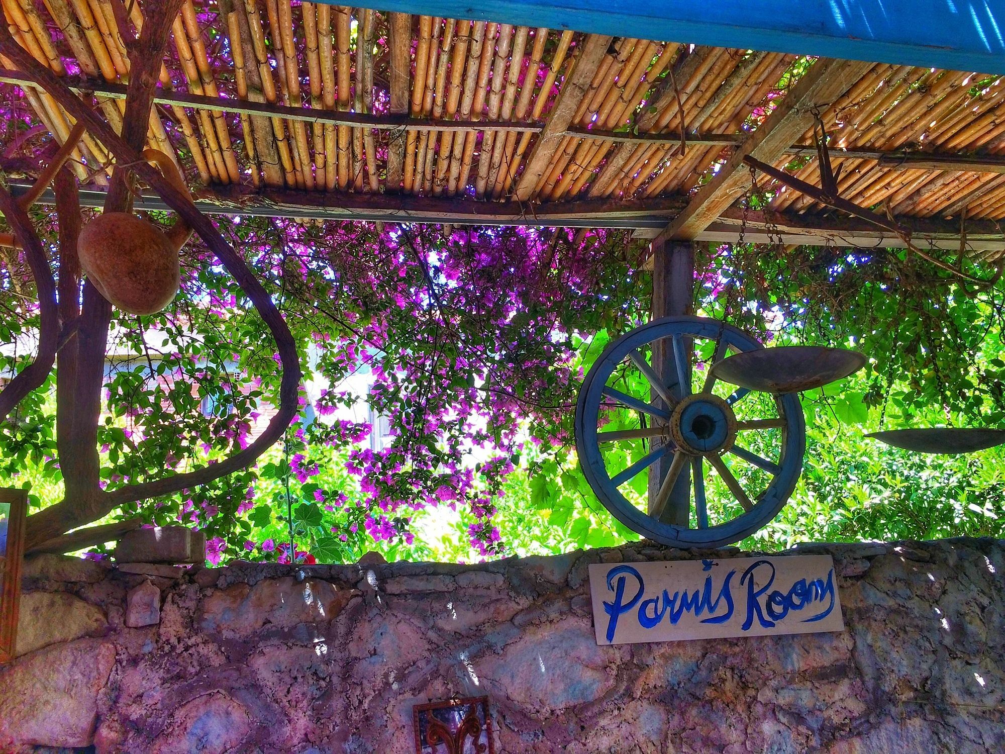 Parmis Rooms Çeşme エクステリア 写真